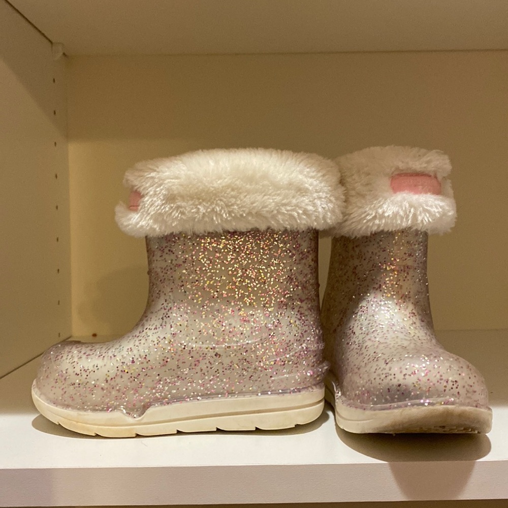 Stride Rite Lined Glitter Rain/Snow Boots